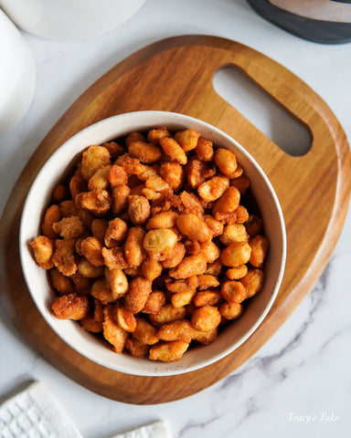 Crunchy Garlic Peanuts