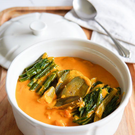 Kare-Kare with Bagoong (Chilled - Heat to Serve, 3 days leadtime)